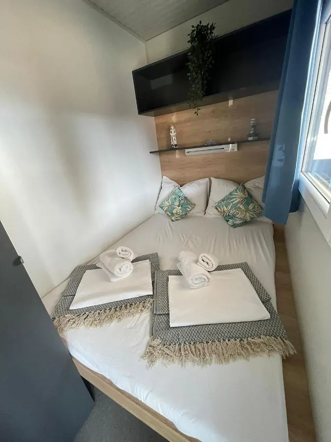 Mobile Homes Fran Privlaka  Croatia